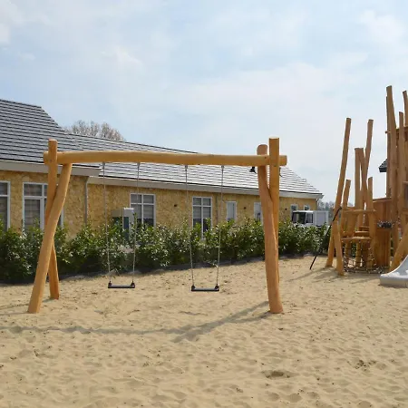 In With Outdoor Fireplace Vakantiehuis *