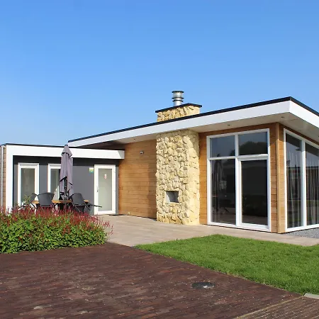 Holiday home In With Outdoor Fireplace *