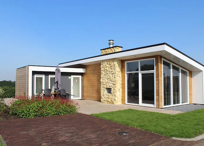 Feriehus In With Outdoor Fireplace *